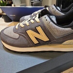 New Balance 574 Classics Womens Size 7 Style U574lgg Grey Beige NEW